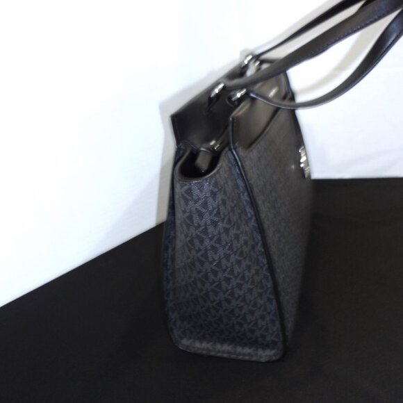 NWT-Karl Lagerfeld Black Handbag with Silver MK Studs on Front of Bag - Picture 2 of 5